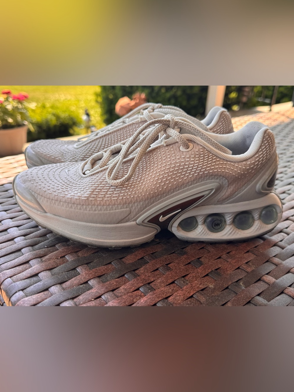 Nike Air Max Dn Light Orewood Brown women's size 6 fj3145-101 sneakers